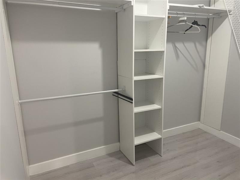 Image 11 of 16 For 1721 Whitehall Dr  404