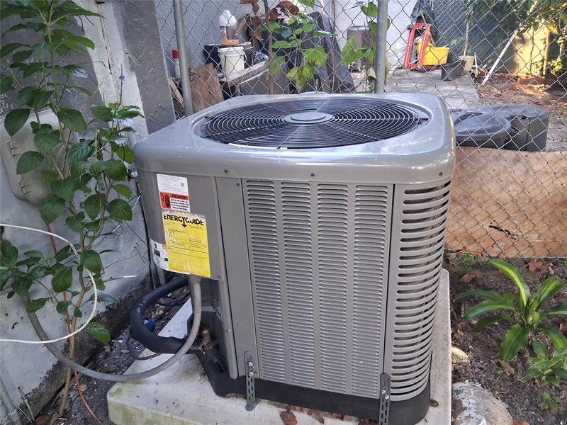 Image 23 of 36 For 1349 Seaview