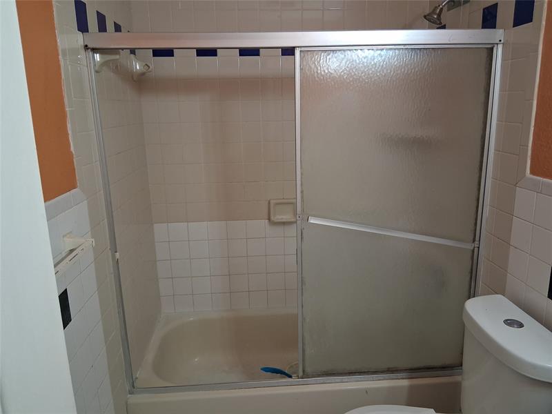 Image 31 of 36 For 1349 Seaview