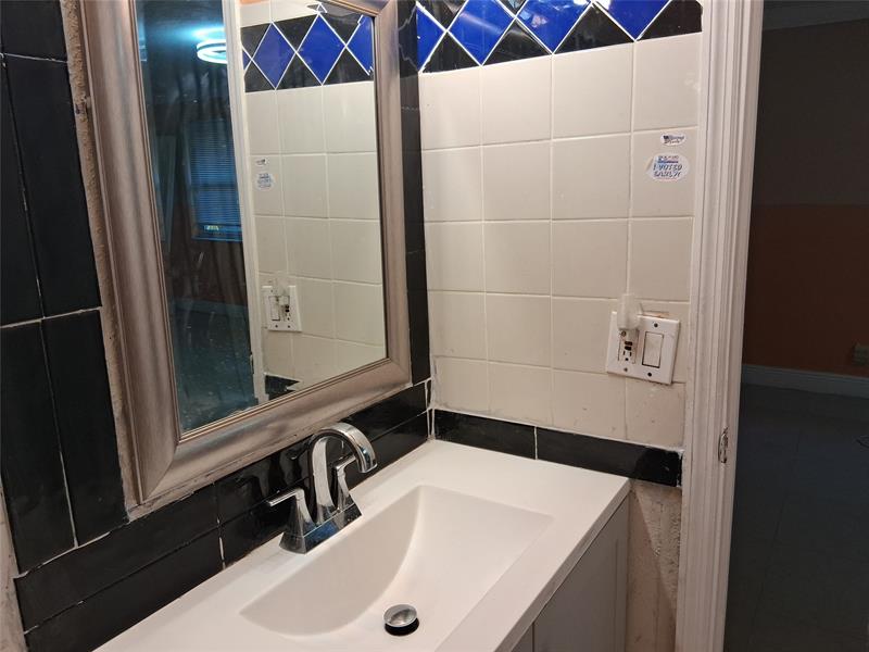 Image 33 of 36 For 1349 Seaview