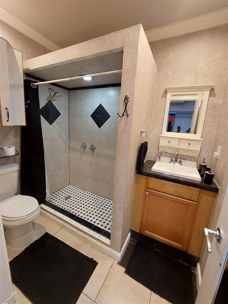 Image 13 of 17 For 5770 191st Ter