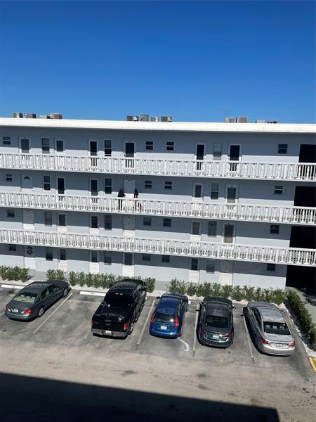 Details for 604 2nd St 231, Dania Beach, FL 33004