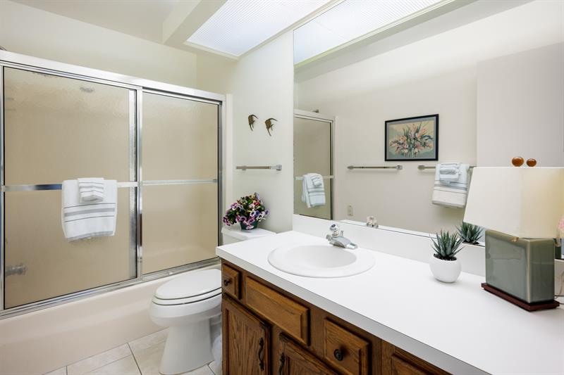 Image 15 of 45 For 40 Vista Gardens Trl  201