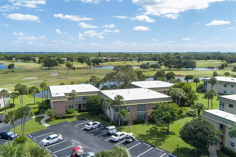 Image 44 of 45 For 40 Vista Gardens Trl  201