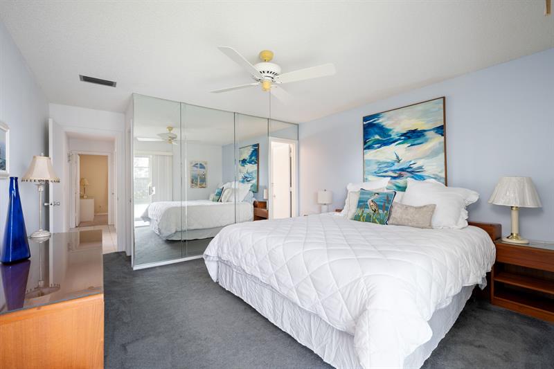 Image 8 of 45 For 40 Vista Gardens Trl  201