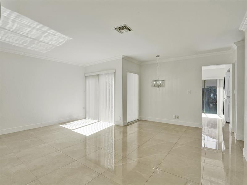 Image 18 of 43 For 1257 91st Ave