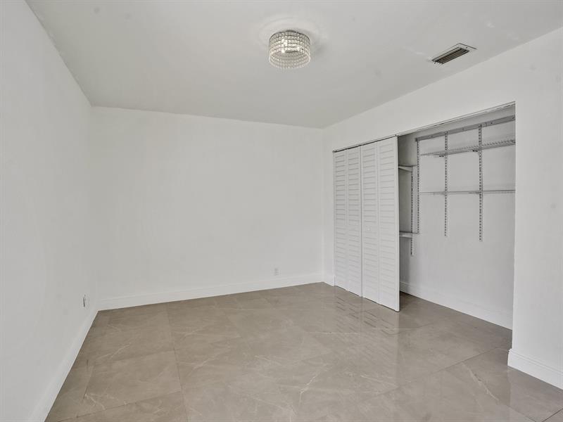 Image 33 of 43 For 1257 91st Ave