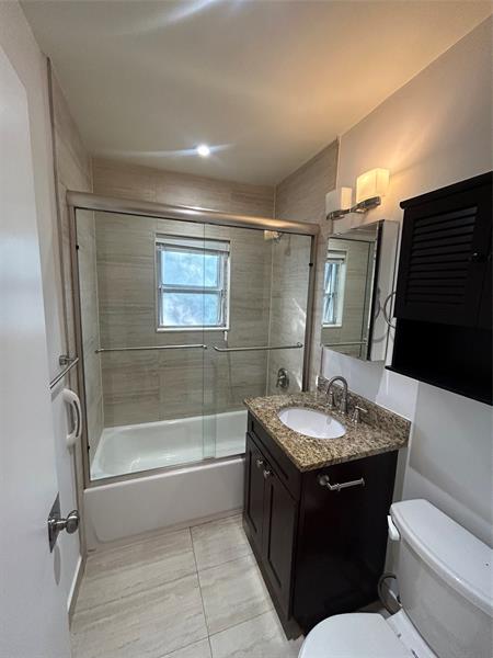 Image 12 of 13 For 408 7th Ave 15