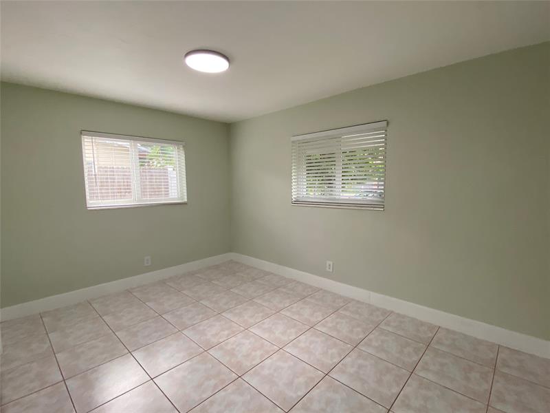 Image 13 of 20 For 1610 62nd St