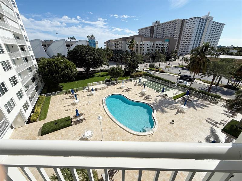 Image 18 of 23 For 201 Ocean Blvd  506