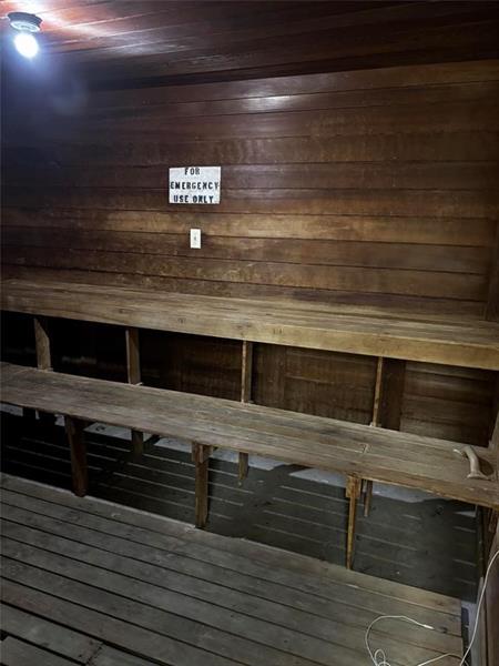 Image 21 of 24 For 2301 Ocean Dr  606