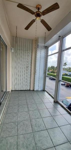 Image 10 of 24 For 3040 16th Ave  303 A