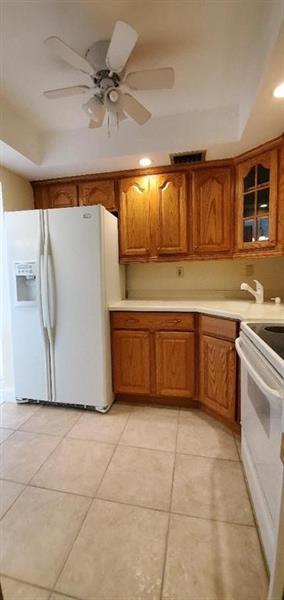 Image 4 of 24 For 3040 16th Ave  303 A