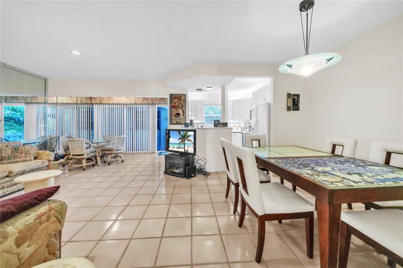 Image 3 of 16 For 2400 Ocean Dr  312(availa