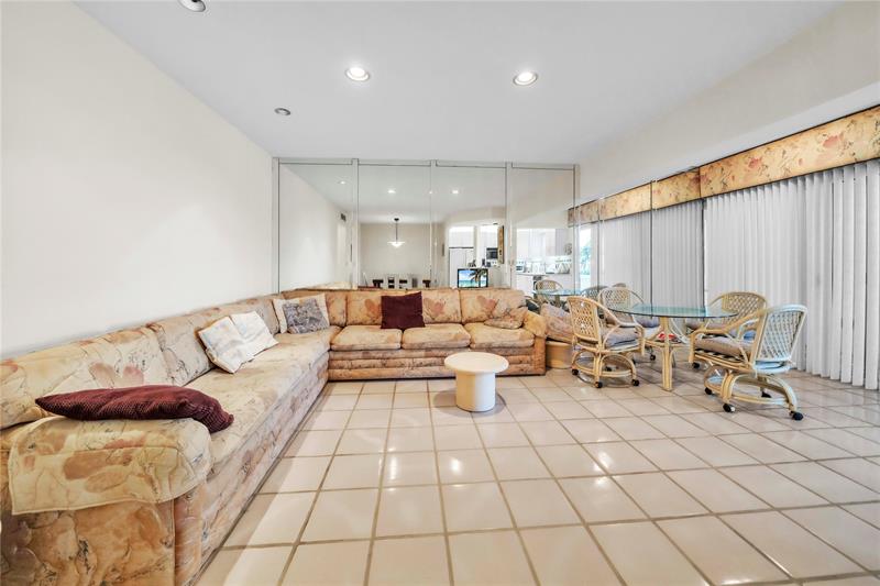 Image 5 of 16 For 2400 Ocean Dr  312(availa