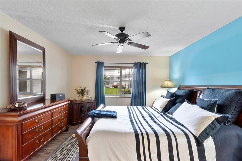 Image 10 of 26 For 9856 Marina Blvd  1311