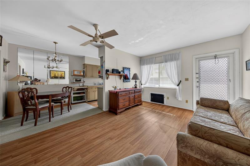 Image 13 of 40 For 11 4th Ave  18