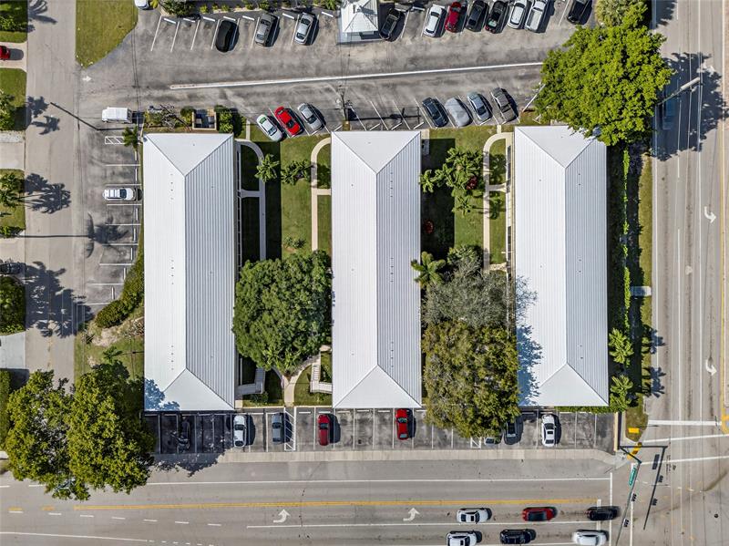 Image 37 of 40 For 11 4th Ave  18