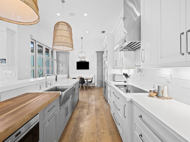 Image 16 of 50 For 11350 6th St