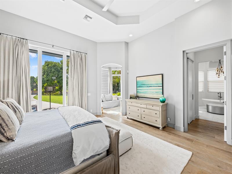 Image 21 of 50 For 11350 6th St