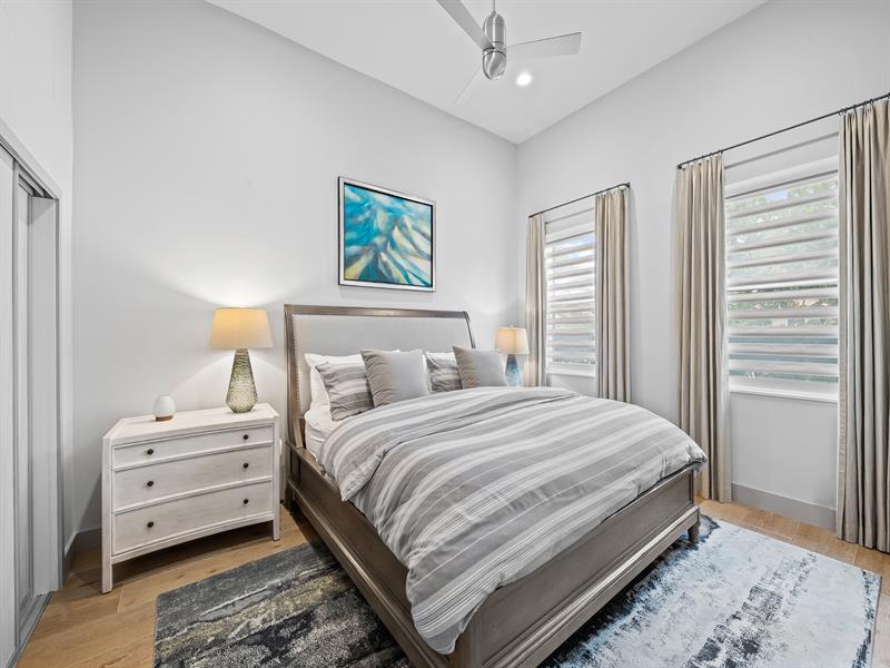 Image 25 of 50 For 11350 6th St