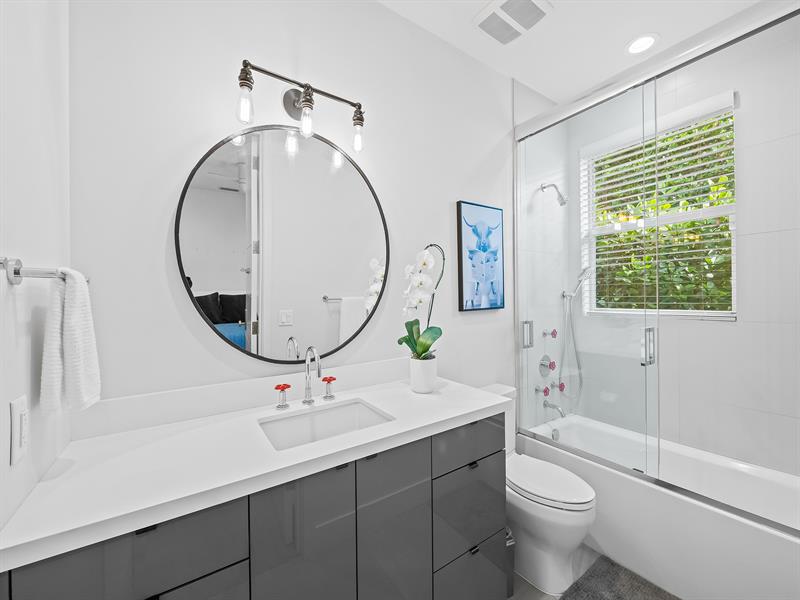 Image 36 of 50 For 11350 6th St