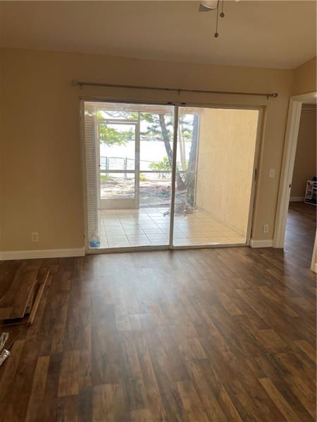 Image 11 of 19 For 5512 Park Rd