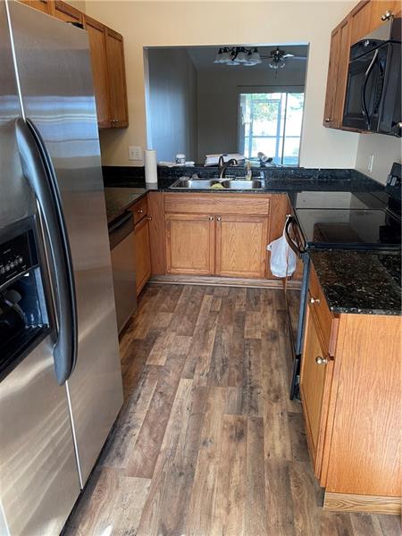 Image 5 of 19 For 5512 Park Rd