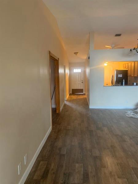 Image 9 of 19 For 5512 Park Rd