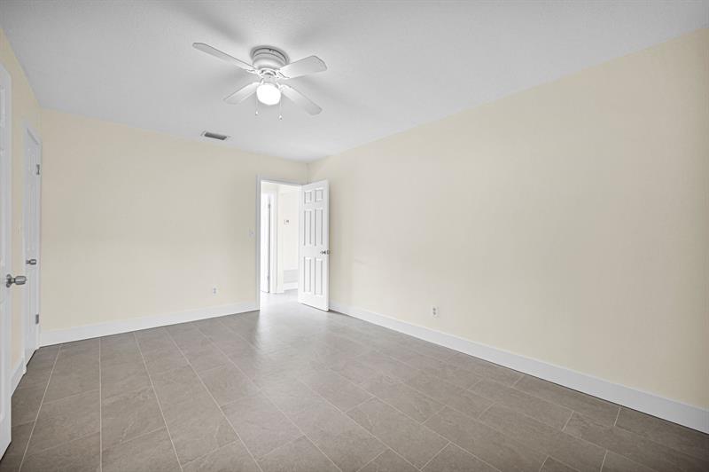 Image 26 of 43 For 2118 14 Ave  Rear