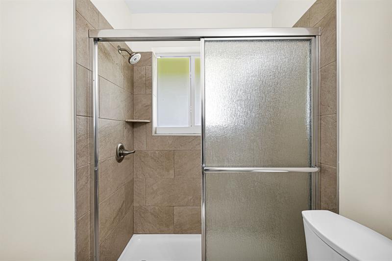 Image 27 of 43 For 2118 14 Ave  Rear