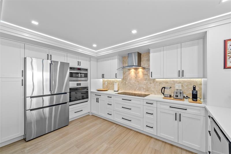 Image 11 of 62 For 3410 Galt Ocean Dr  702n