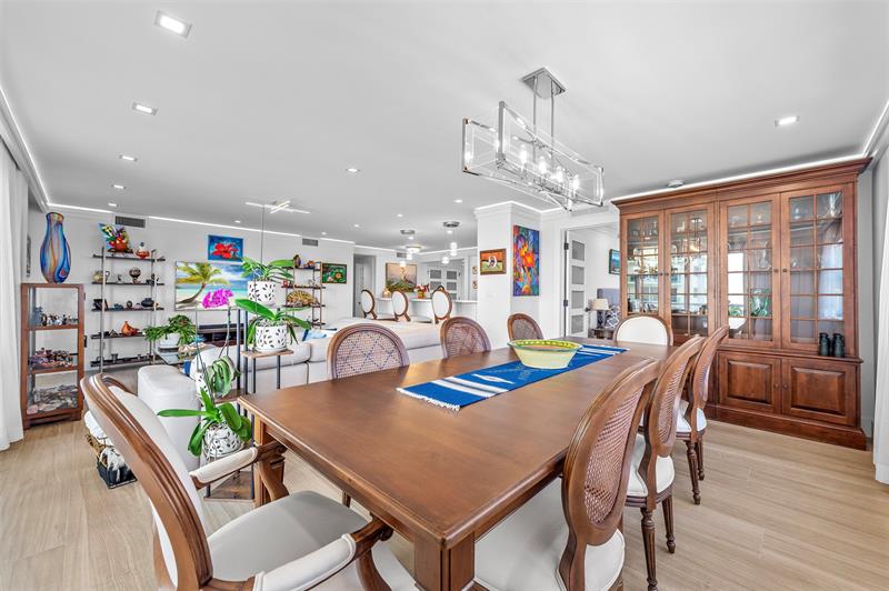 Image 21 of 62 For 3410 Galt Ocean Dr  702n