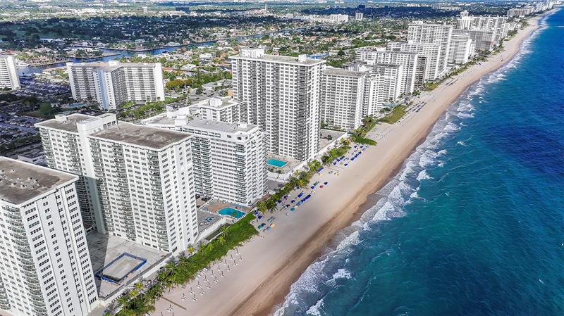 Image 54 of 62 For 3410 Galt Ocean Dr  702n