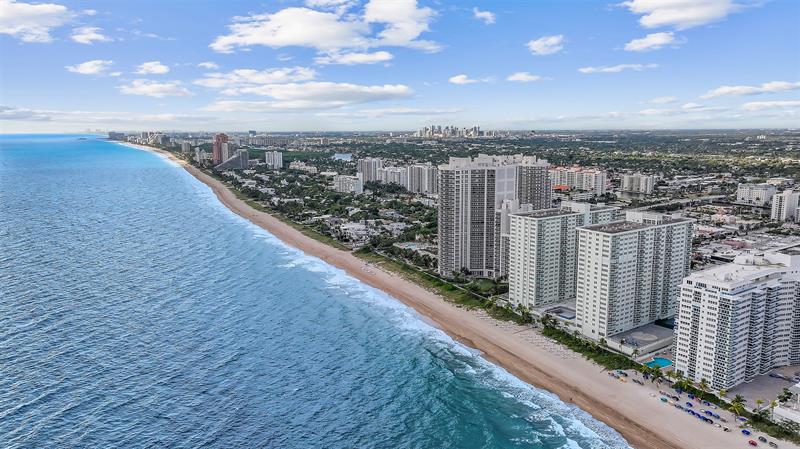 Image 55 of 62 For 3410 Galt Ocean Dr  702n