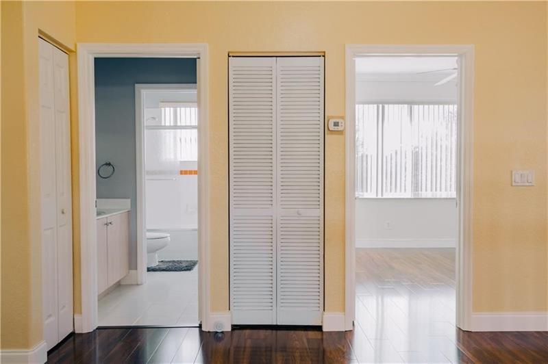 Image 23 of 33 For 7682 19th Street