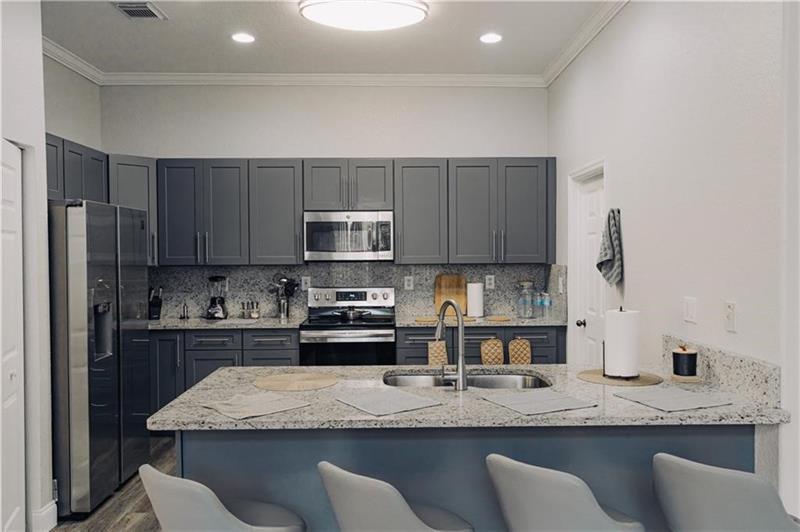 Image 9 of 33 For 7682 19th Street