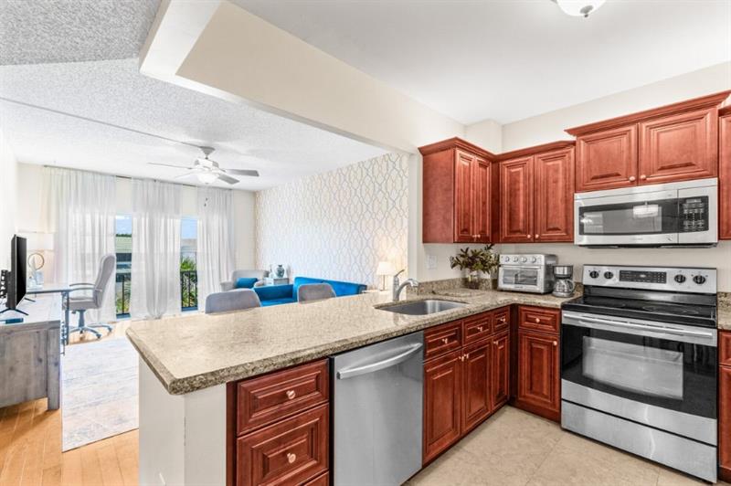 Image 6 of 15 For 55 2nd Ave  405g