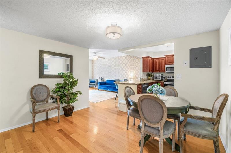 Image 8 of 15 For 55 2nd Ave  405g