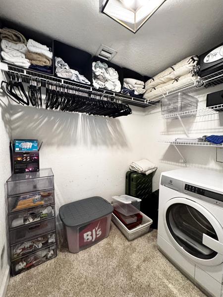 Image 18 of 23 For 151 16th Ave  230