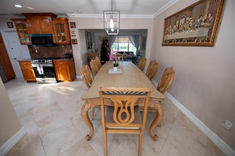 Image 13 of 42 For 11040 16th St