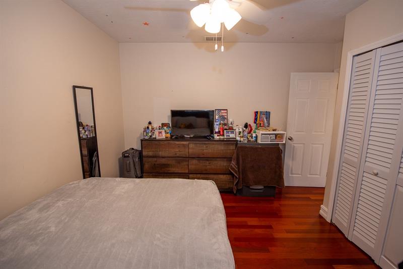 Image 27 of 42 For 11040 16th St