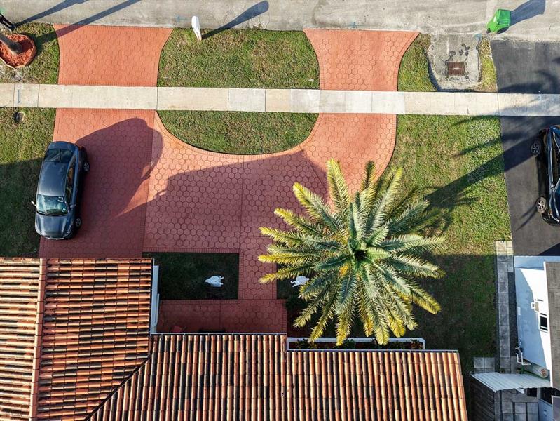 Image 41 of 42 For 11040 16th St