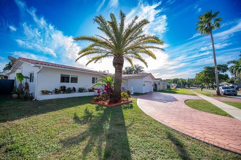 Image 5 of 42 For 11040 16th St