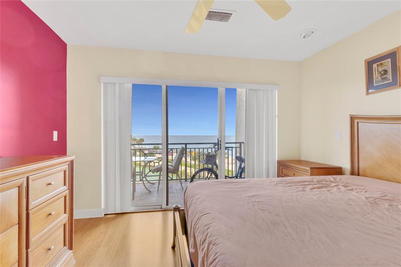 Image 14 of 35 For 3939 Ocean Dr  502a