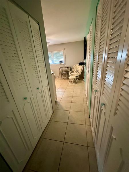 Image 16 of 26 For 325 11th Ter  107