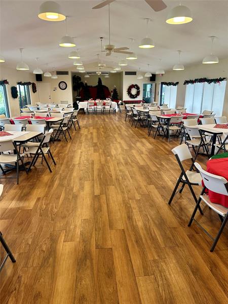 Image 23 of 26 For 325 11th Ter  107