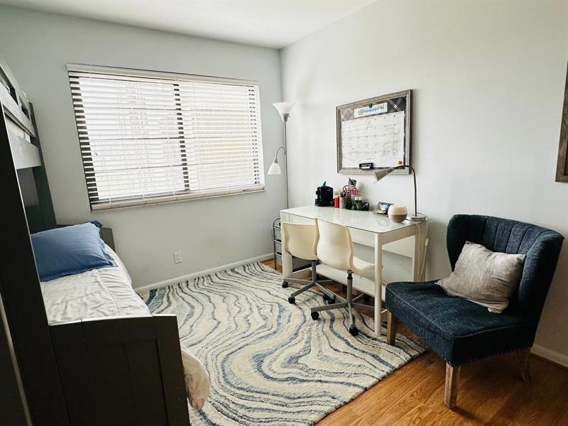 Image 13 of 32 For 9300 8th St  214