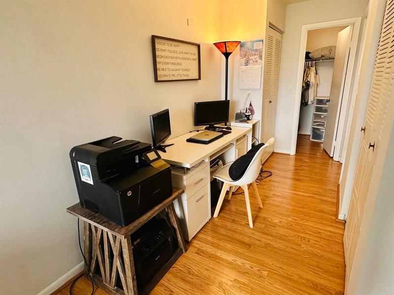 Image 18 of 32 For 9300 8th St  214