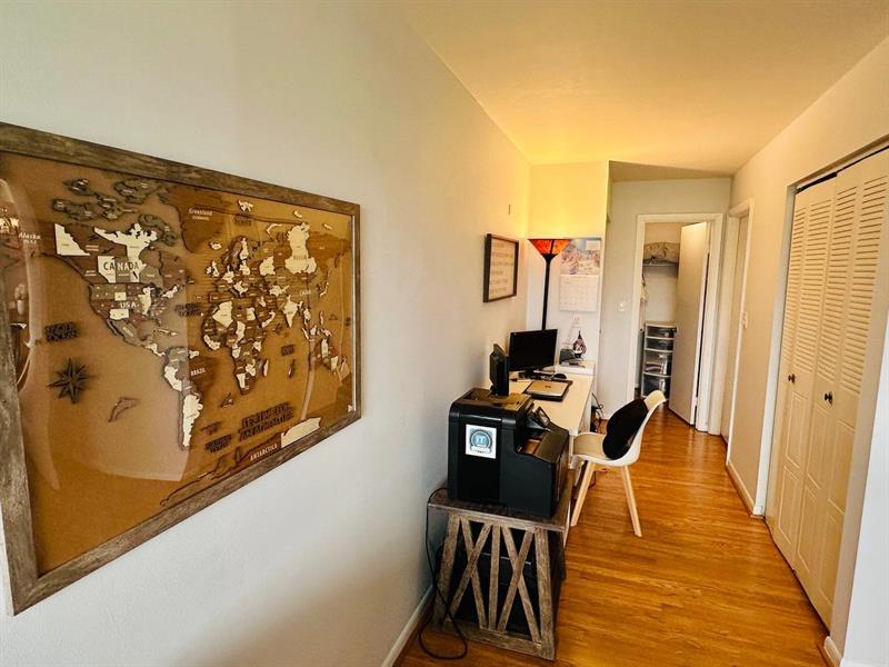 Image 19 of 32 For 9300 8th St  214